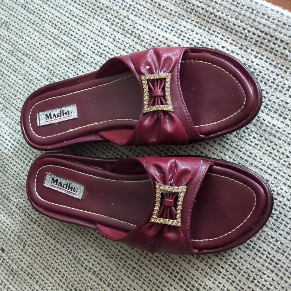 VTG Women's Sandals